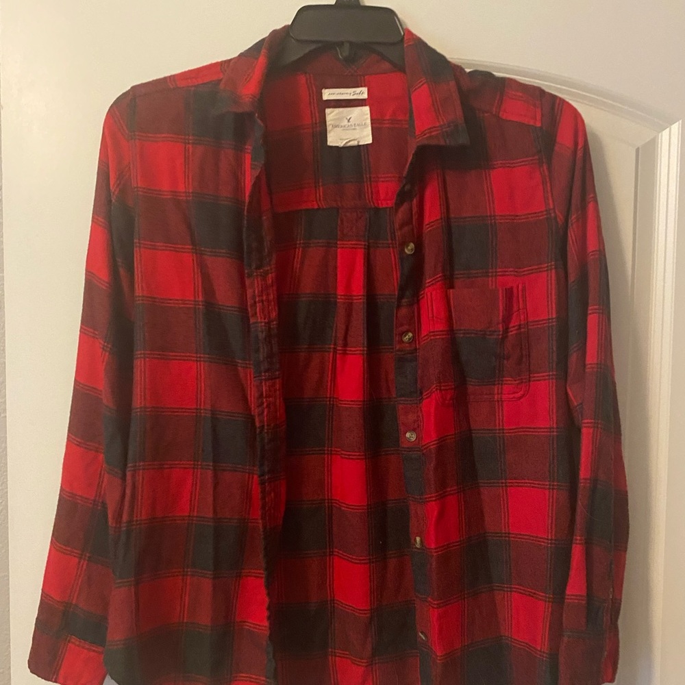 American eagle plaid shirt